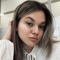 Полина