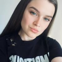 Оля
