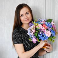Анна Антонова