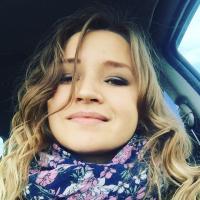 Олечка Мальцева