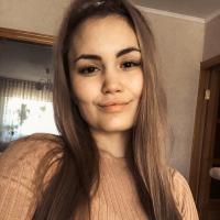 Аня