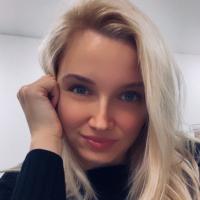 Яна🌸
