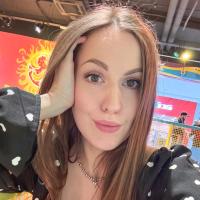Elena 