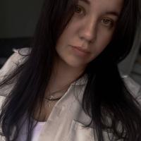 Полина