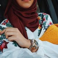 Zaynab 