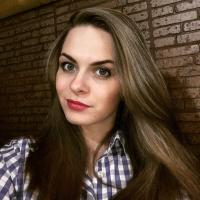 Полина