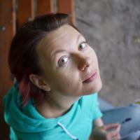 Ksenia B.