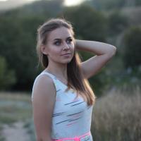 Таня