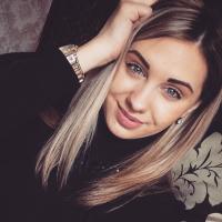 Аня