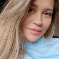 Полина