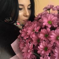 Nastya Kulinkovich