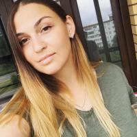 Катя