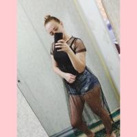 Николь 