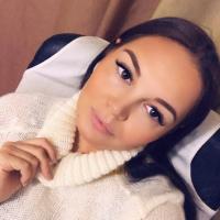 Полина