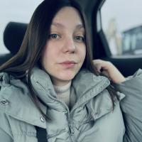 Оля