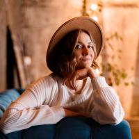 Анна Караваева