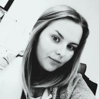 Юлия Захарова
