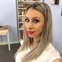 Яна