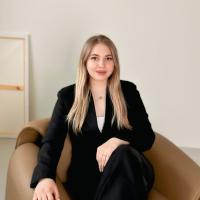 Алина