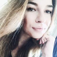 Полина