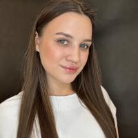 Полина