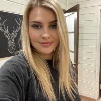 Надюша