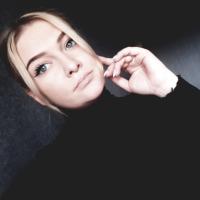 Аня
