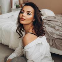 Полина
