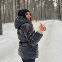 AlinaG
