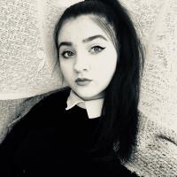 Лаврксик Ангелина