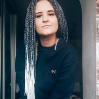 Виолетта Максимова