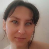 Аня