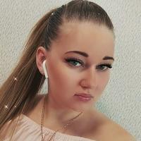 Юлька я )