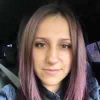 Аня