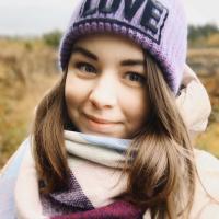 Полина