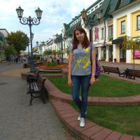Оля Зурова
