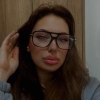 Полина