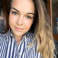 Светлана Леонова