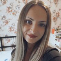 Полина
