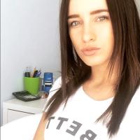 Юля Камыхова