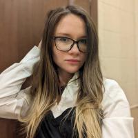 Анна Олеговна