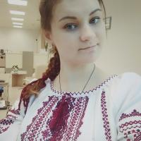 Олена