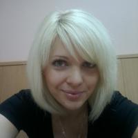 Аня