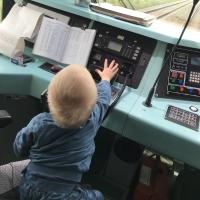 Оля Пивоварова 