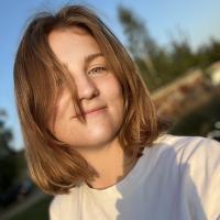 Полина
