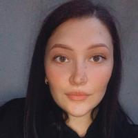 Аня