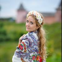 Елена Ефремова