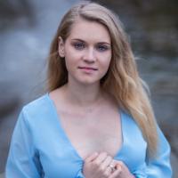 Алина