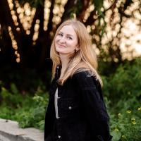 Елена Я