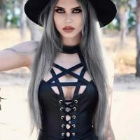 Ada😈